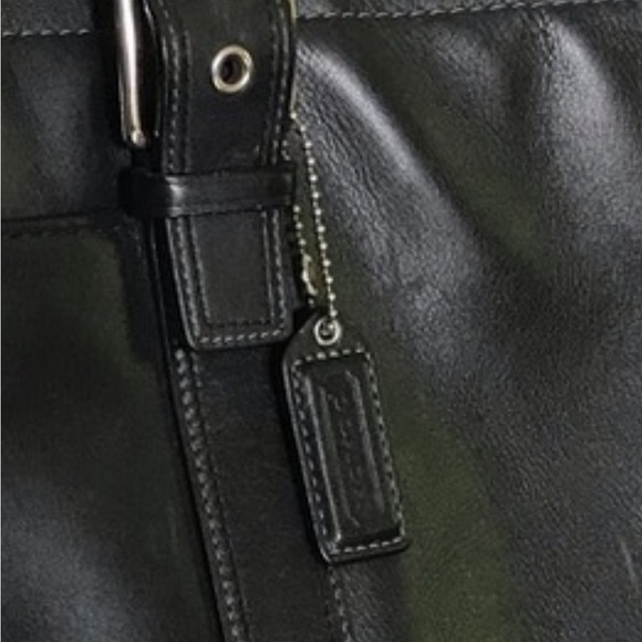 Coach leather Tote - Picture 9 of 11